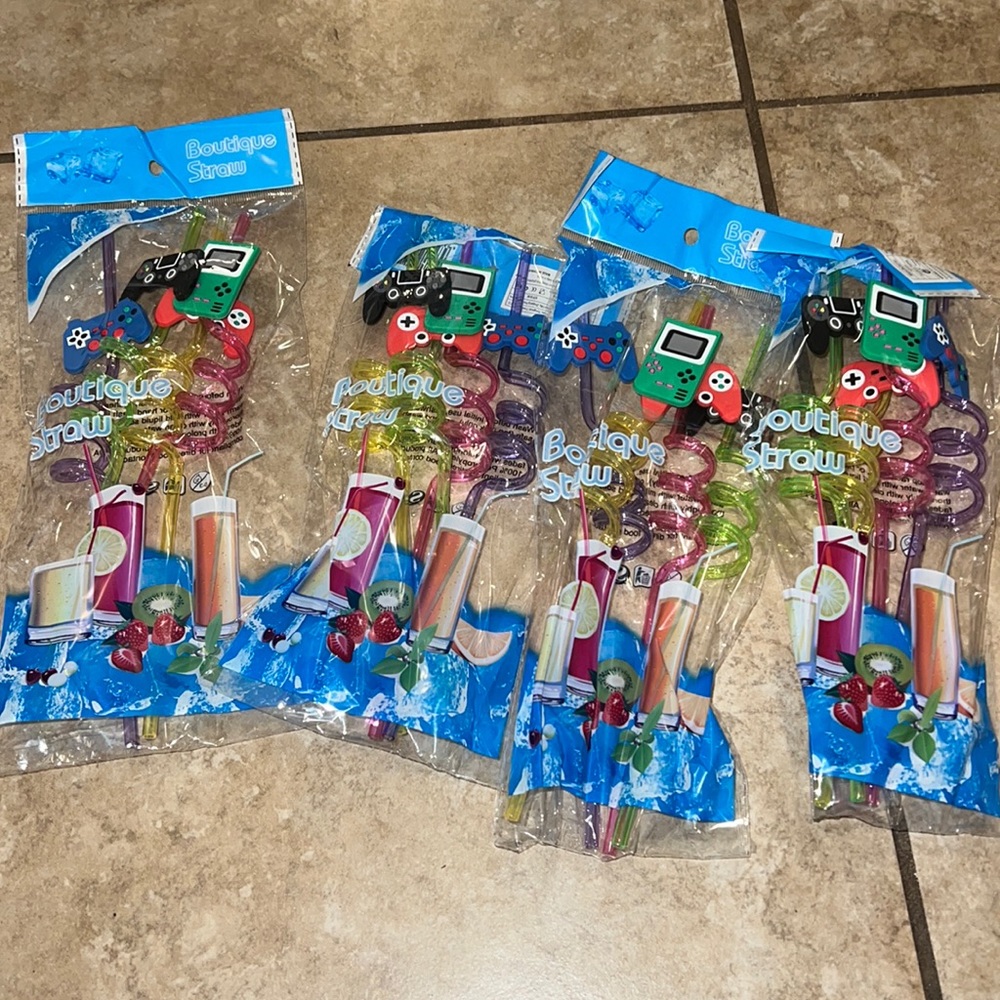New! 4 packs of gamer straws